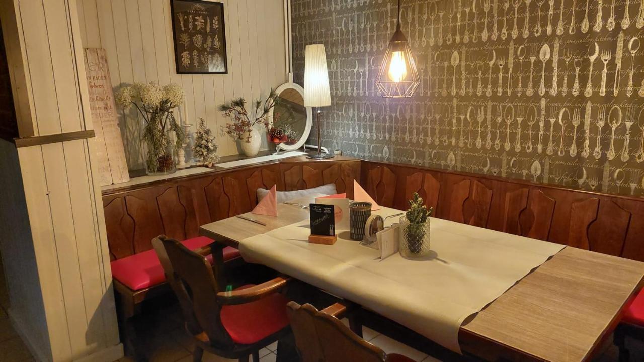Hotel Fuchsbau Jueterbog Экстерьер фото
